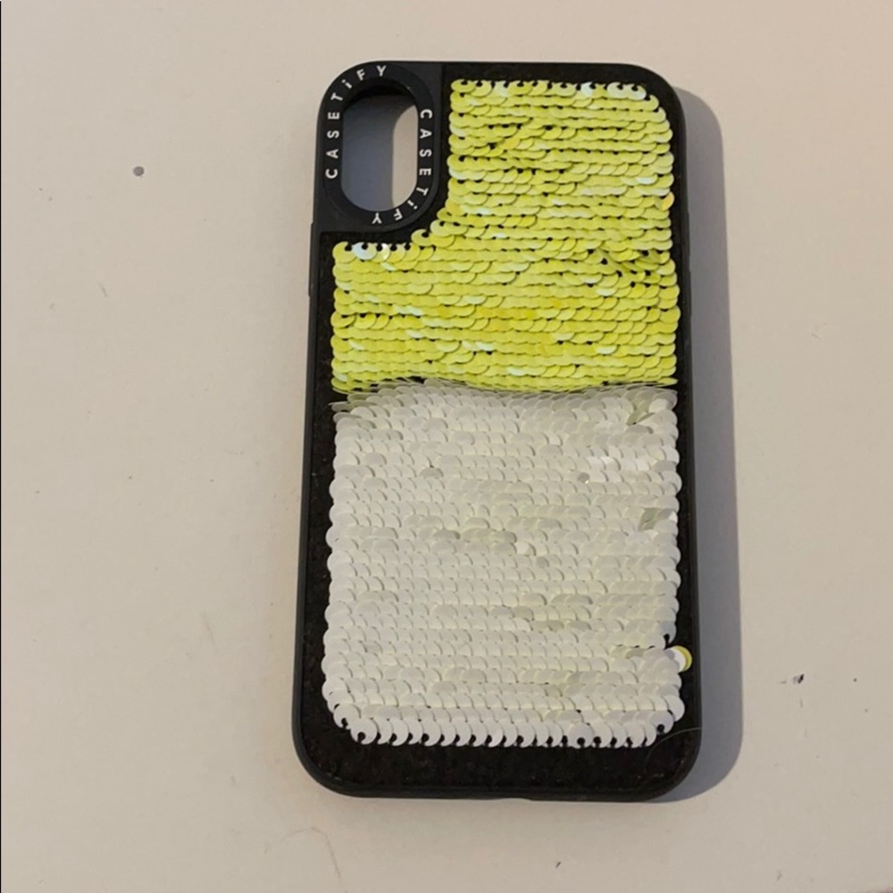 Casetify Sequence Flip case for IPhone XR